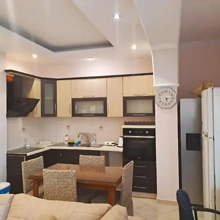 Lovely Large Summer Next To Lungomare *