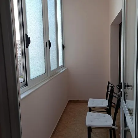 Apartment Lovely Large Summer Next To Lungomare