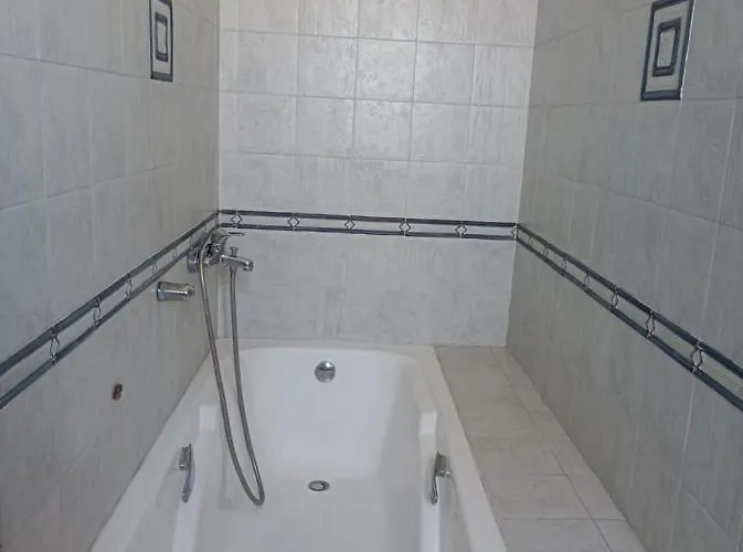 Lovely Large Summer Next To Lungomare * Vlorë