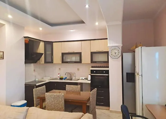 Lovely Large Summer Next To Lungomare *